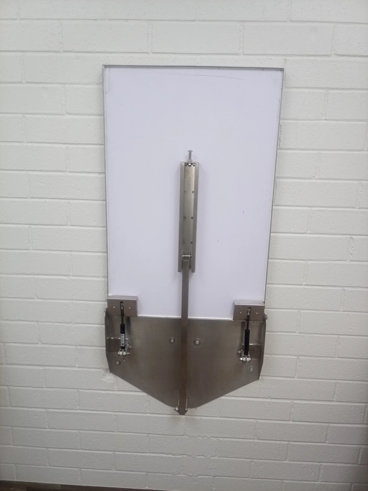 Wall Mount Space Saving Exam Table FT843 - Image 3